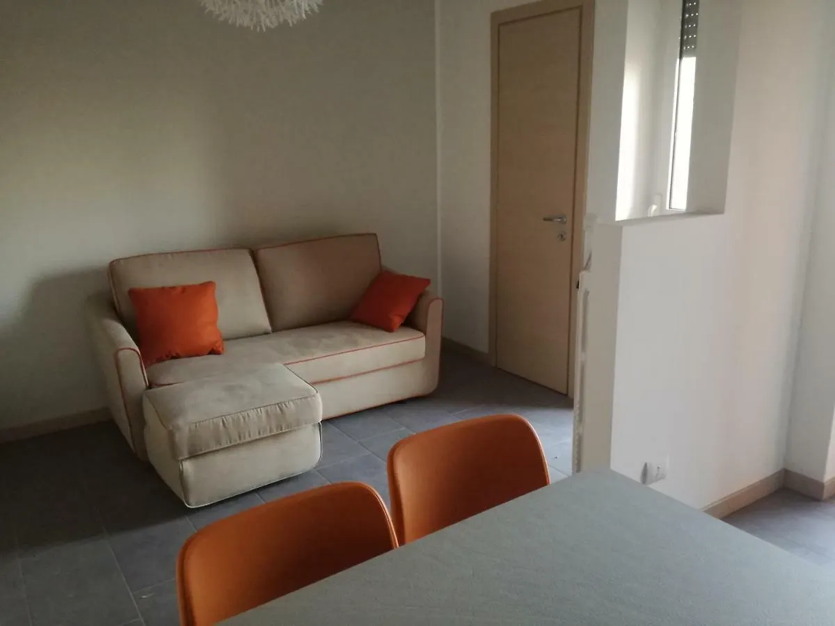 Appartamento Via Sporting Mirasole Opera 0*,  Italia