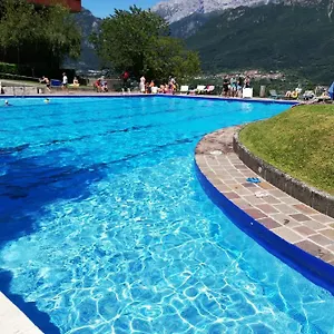 Appartamento Attico With Big Terrace In With Pool, Valbrona