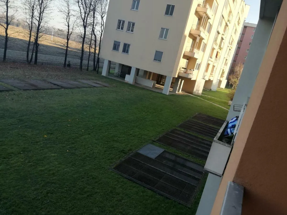 Via Sporting Mirasole Apartment Opera
